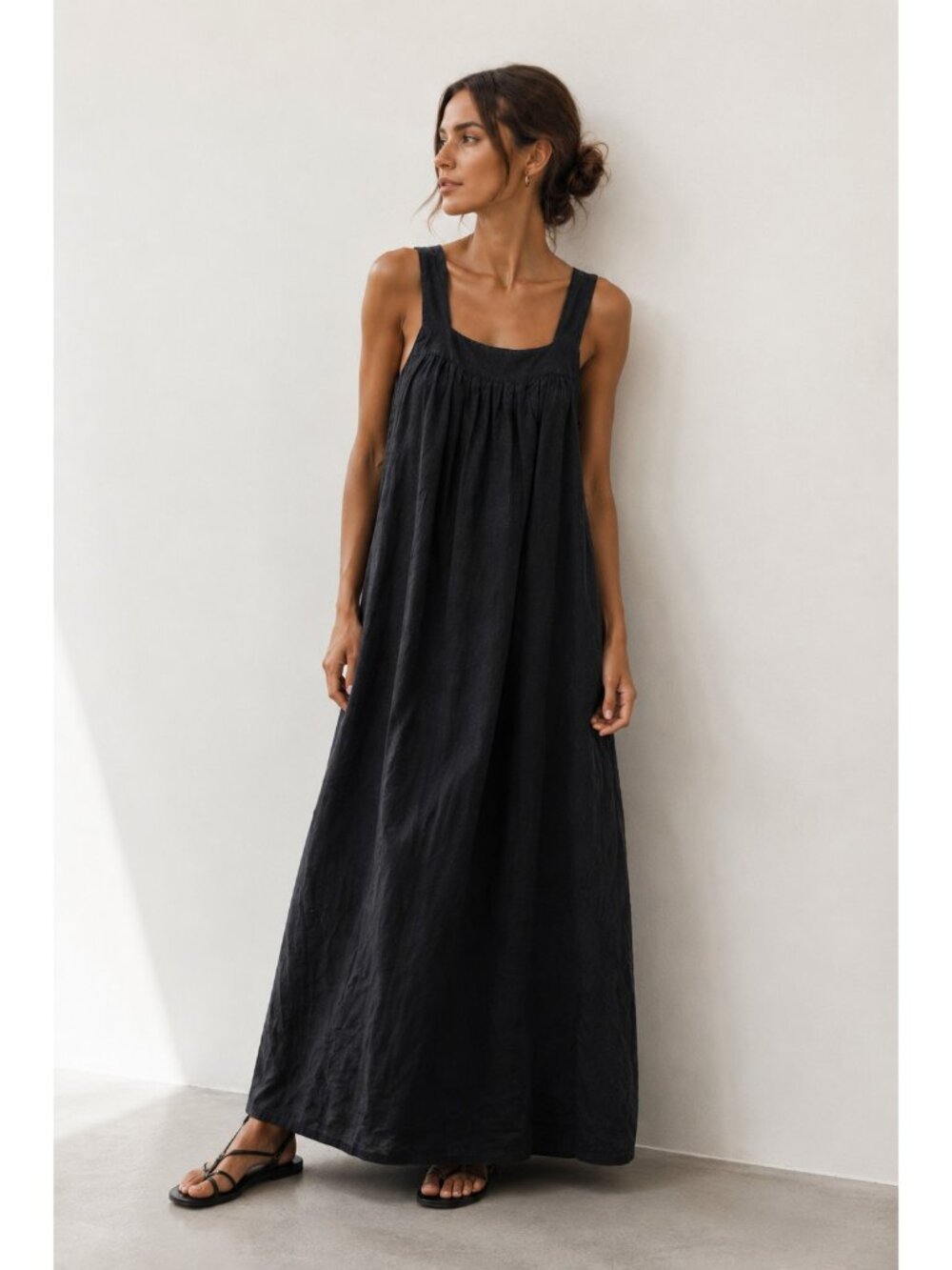 agnès b. Paris Black Linen Sleeveless Pleated Maxi Dress Size 36 French Designer